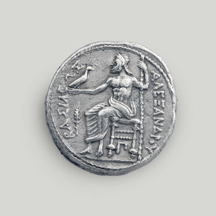 Οπίσθια όψη αργυρού τετράδραχμου Μεγάλου Αλεξάνδρου, Μακεδονία 