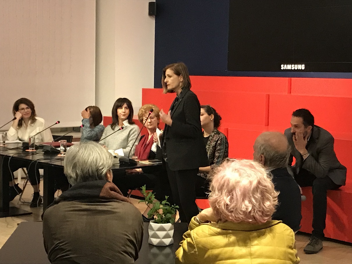 Εκθέματα «Υφάνσεις. Ζωγραφική και ταπισερί»