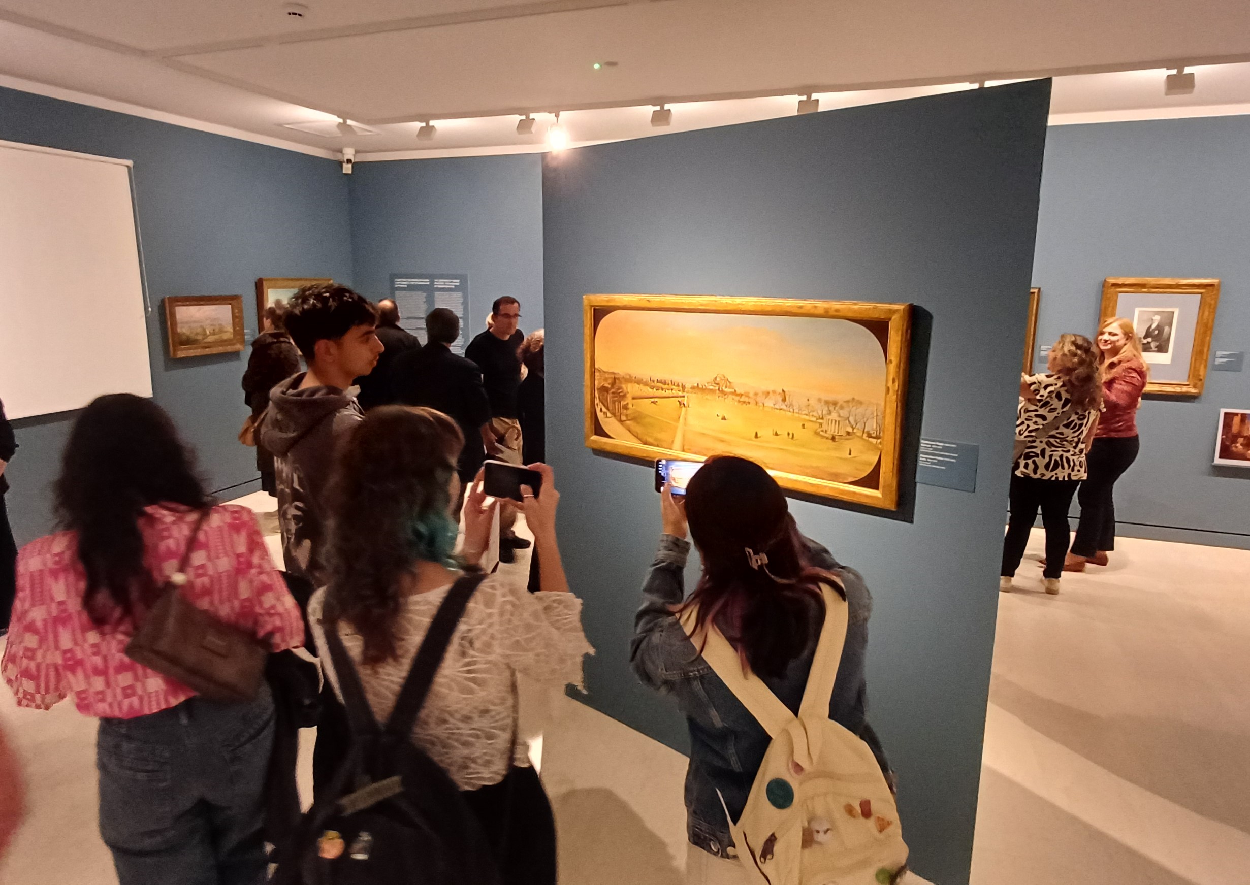 Στιγμιότυπο από τα εγκαίνια