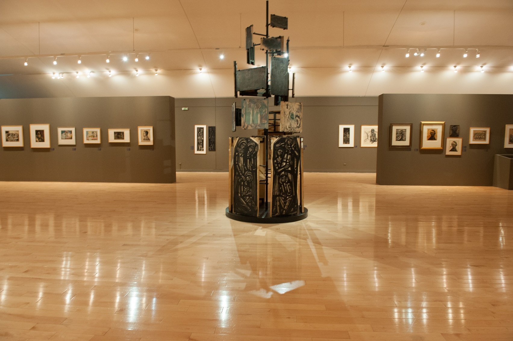 Εκθέματα «Α. Τάσσος 1914-1985»